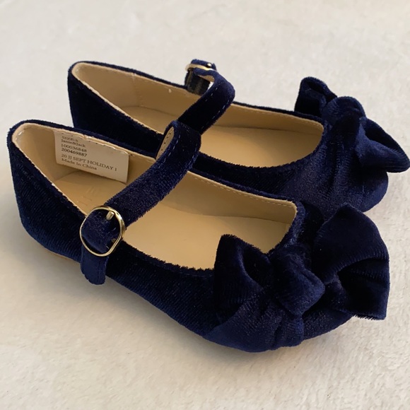 Janie and Jack | Navy Velvet Bow Toe Mary Janes